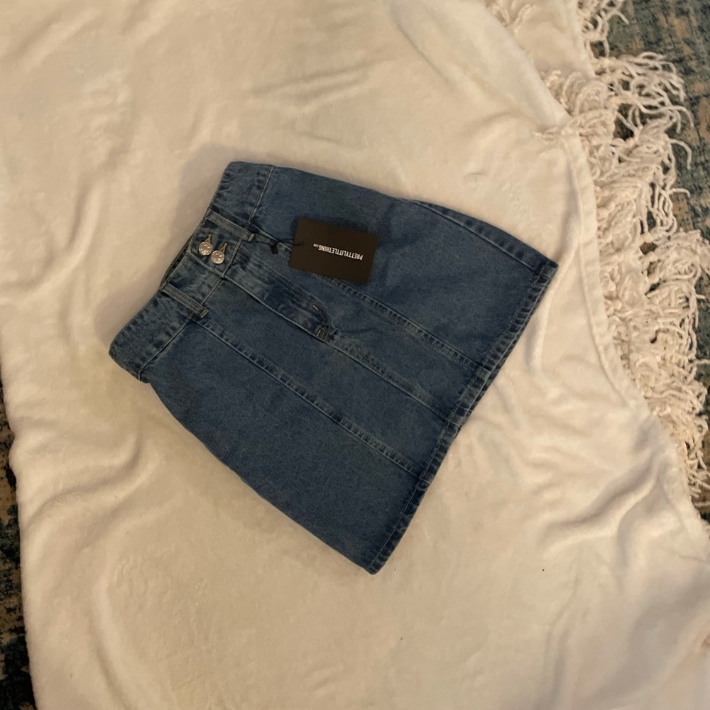 Pretty little thing short denim skirt